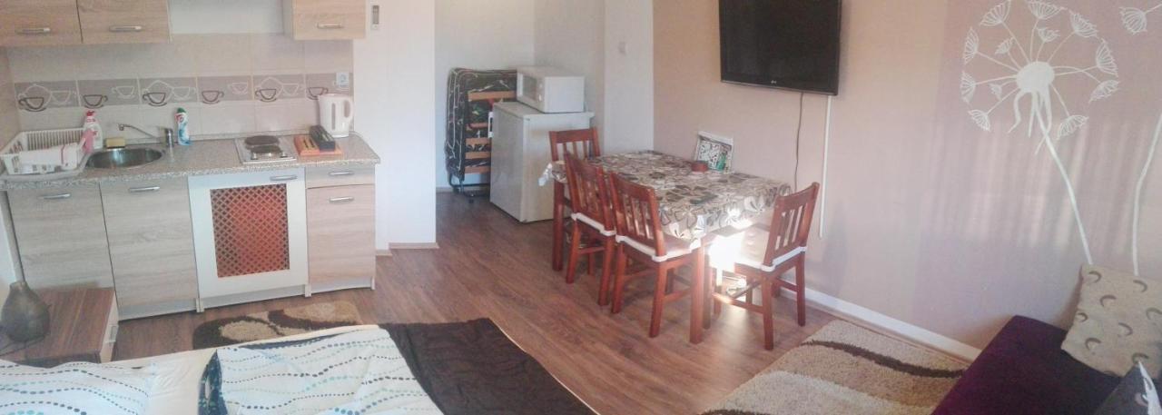 Sunshine Apartman Apartment Siofok Exterior photo