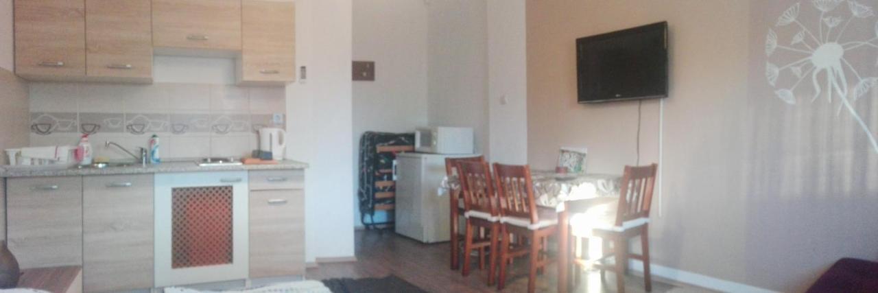 Sunshine Apartman Apartment Siofok Exterior photo